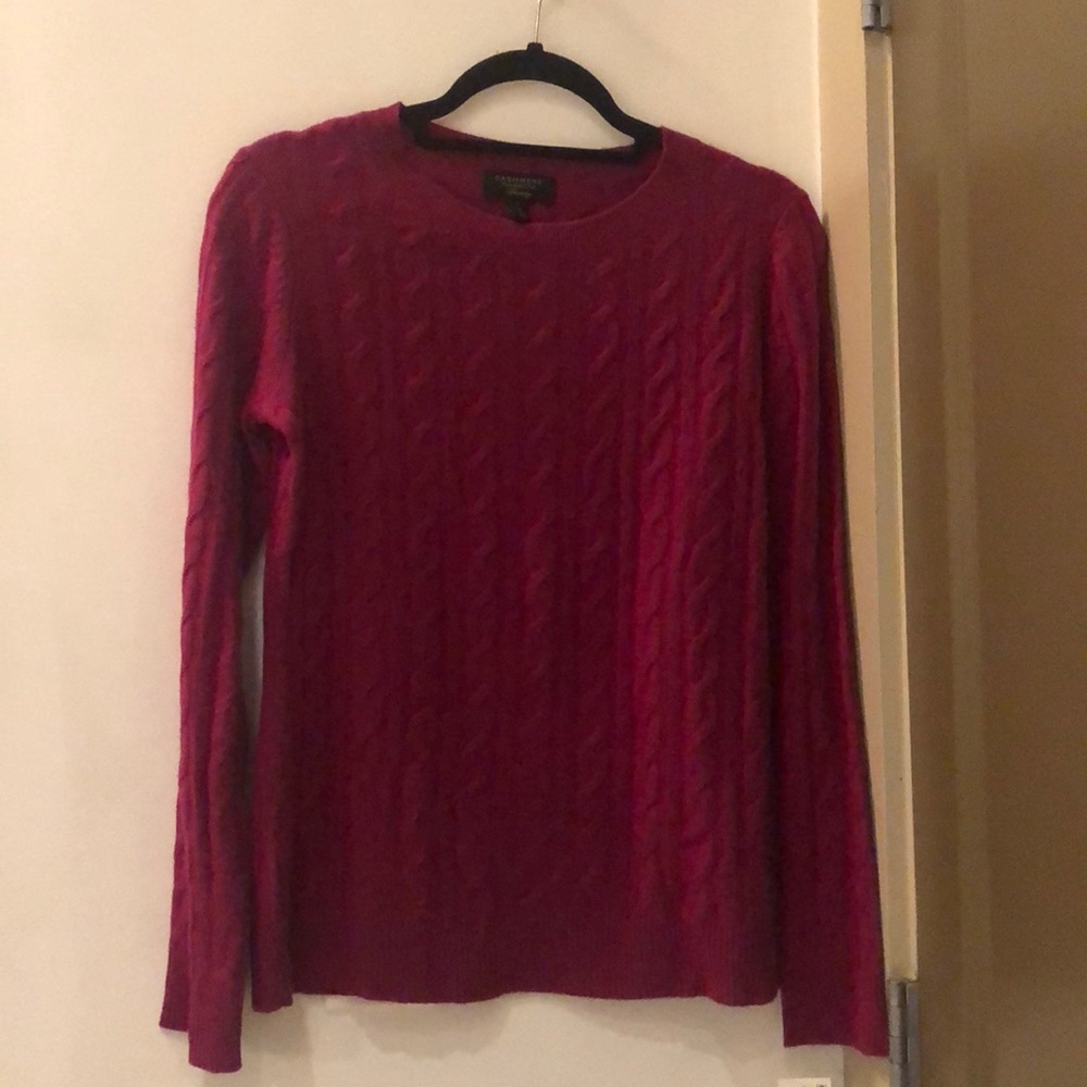 Fuchsia Cashmere Cable-knit Sweater